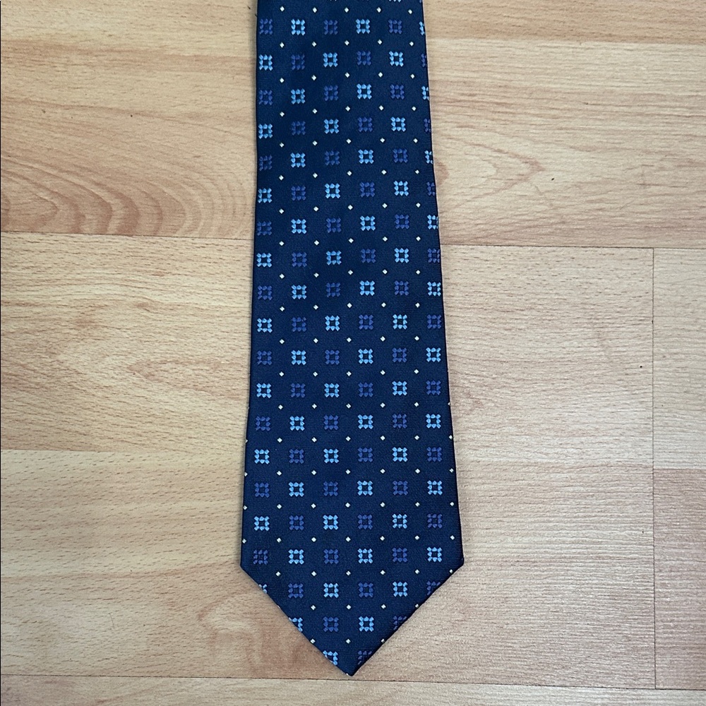 Express Navy and White Patterned Tie
